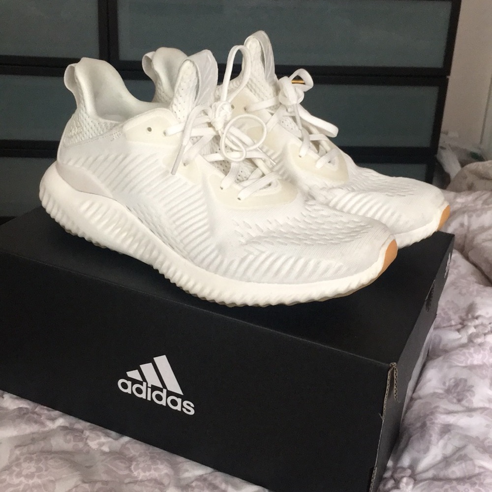❌SOLD❌Adidas Alphabounce White Shoes